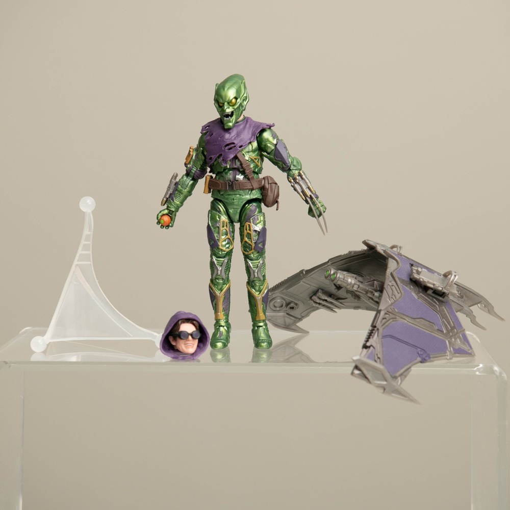 Hasbro Marvel Legends Spider-Man No Way Home Deluxe Green Goblin Figure w Glider